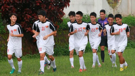 Nòng cốt tuyển U19 Việt Nam sẽ dự giải U21 quốc tế nếu không vào chung kết giải U19 châu Á 2014 sẽ diễn ra vào đầu tháng 10 tại Myanmar.